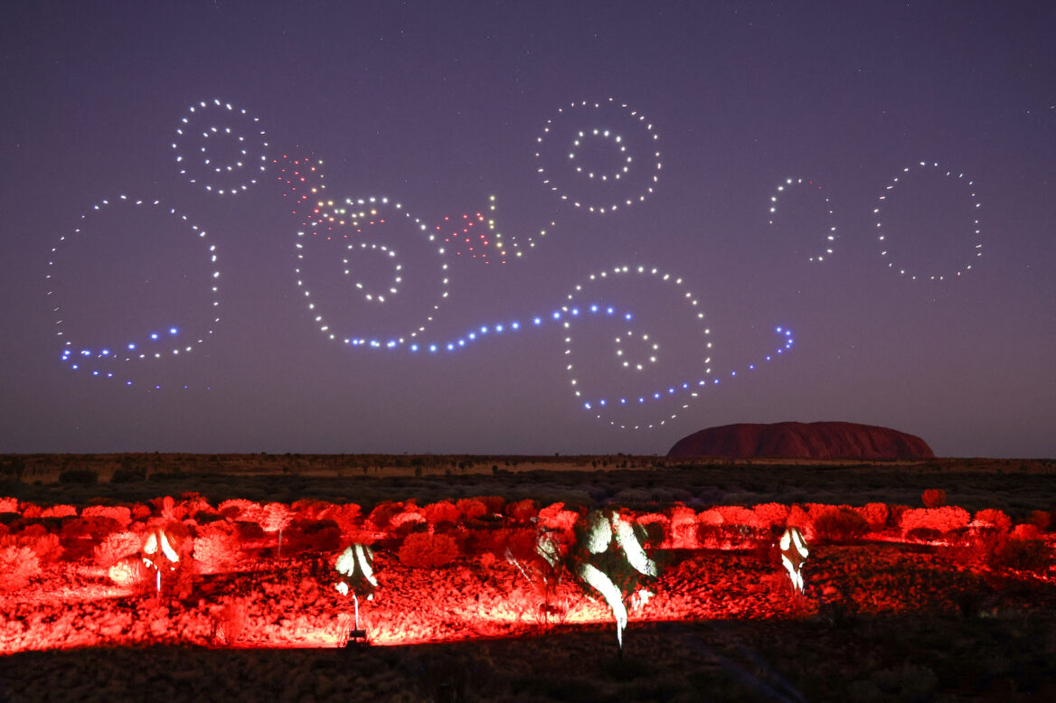 Uluru : Wintjiri Wiru Lights Up The Sky With A Timeless Story - Goway ...